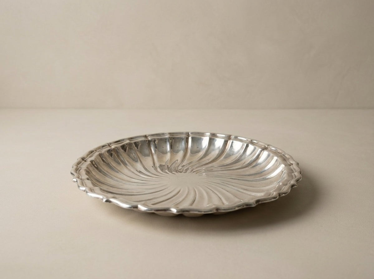 Vintage .925 Sterling Silver Large Shell-Shaped  Serving Dish