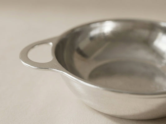 Vintage Modernist 0.90 Sterling Silver Handled Bowl
